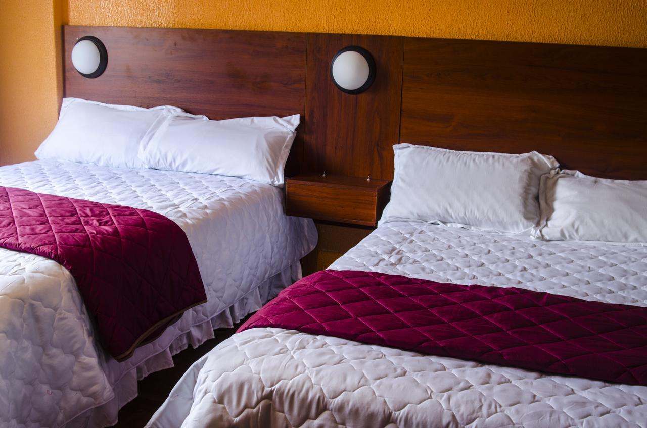 La Estacion Hostal Quito Ngoại thất bức ảnh