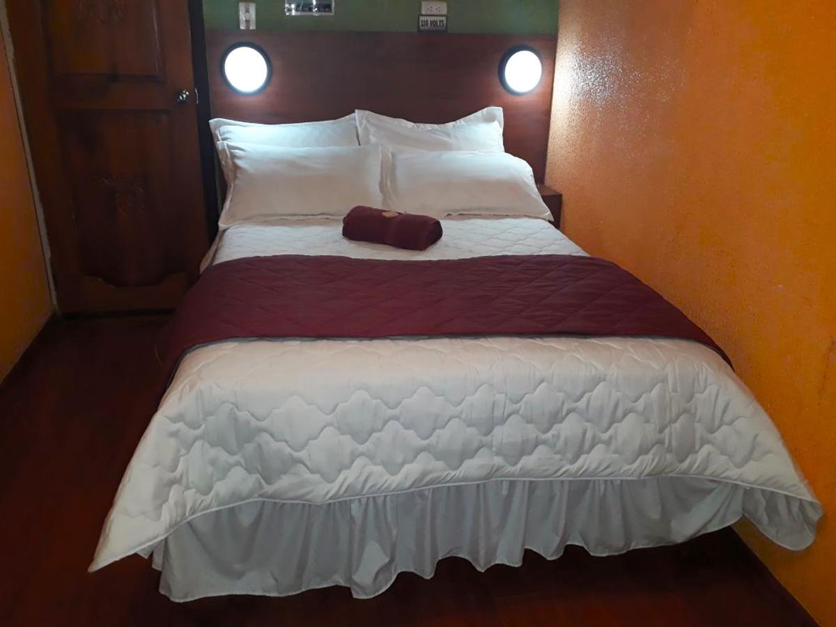 La Estacion Hostal Quito Ngoại thất bức ảnh
